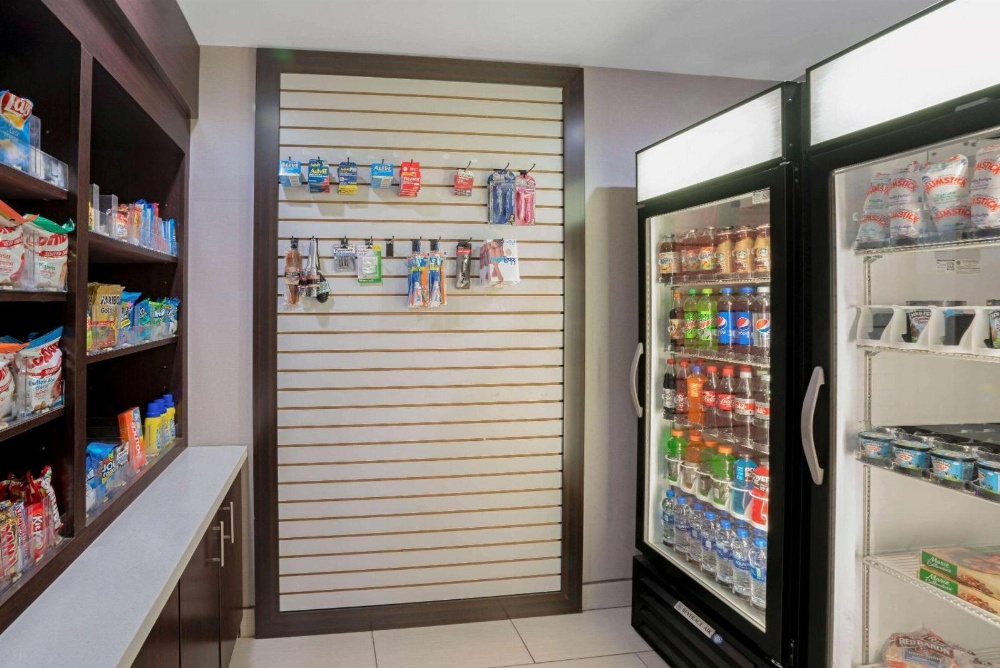 La Quinta Inn & Suites by Wyndham Knoxville North I-75